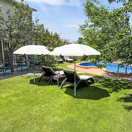 Ein Im Zweirosen By Interhome Apartmán Fažana